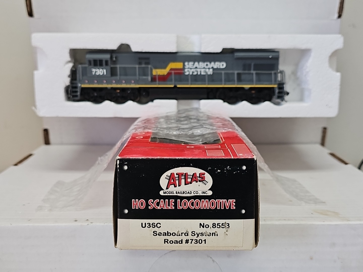 Atlas Seaboard System 7301 GE u36C DCC PLUG Diesel Loco HO Scale