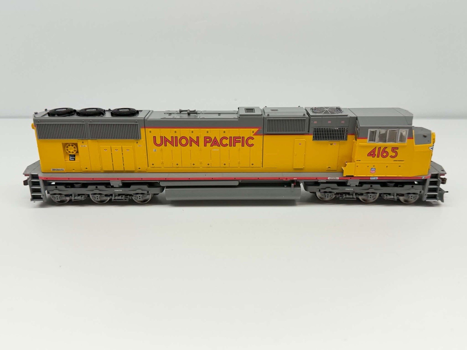 Athearn Genesis HO SD70M Union Pacific #4165 0G6153 MINT Diesel Locomotive