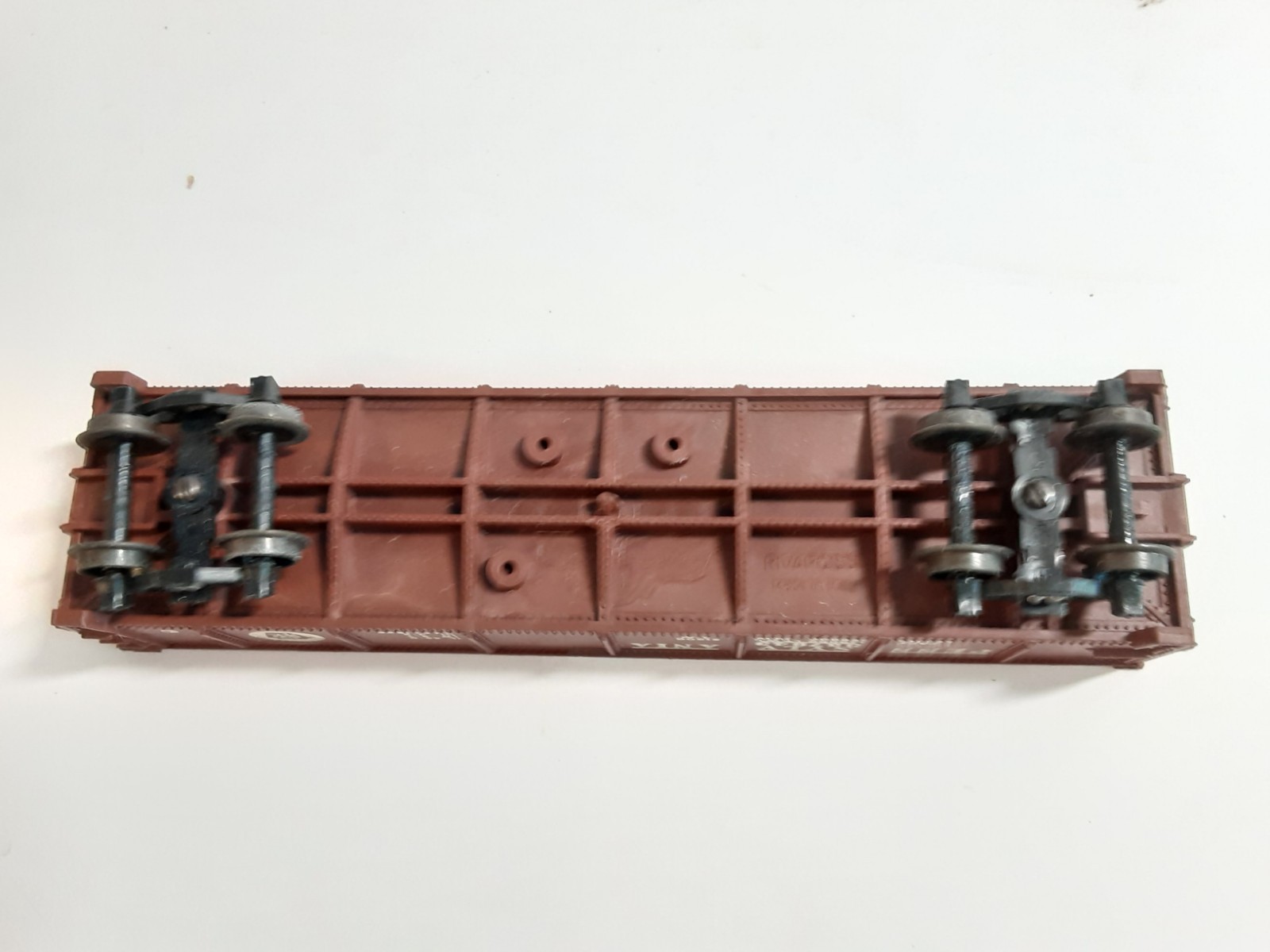 Vtg Lot Of 6 Box Cars, Tanker Cars, Flat Cars, Caboose See Description (1)