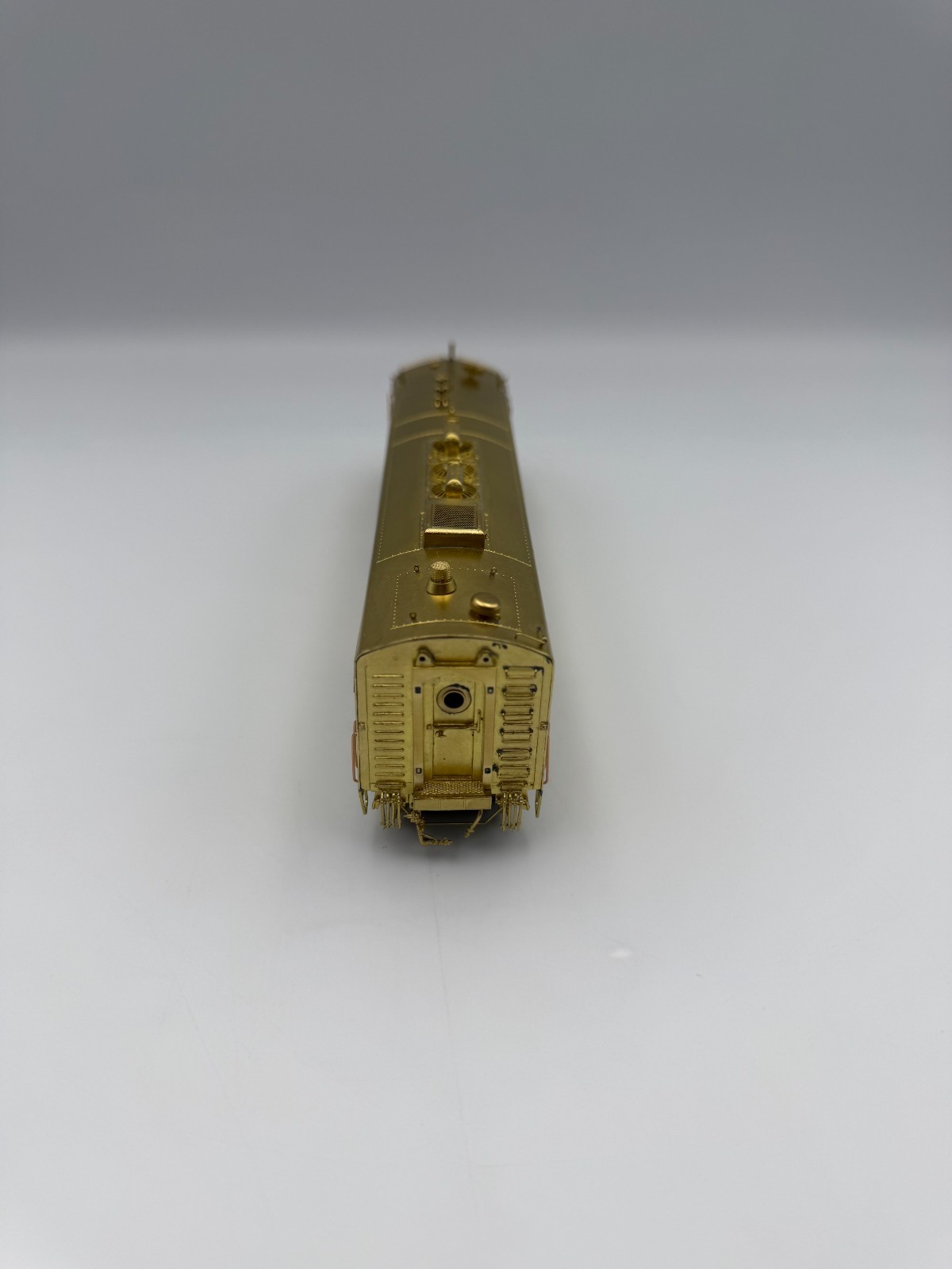 HO Overland Brass FP7 A Milwaukee Road Modernized w/Psgr. Pilot. OMI-5832. IOB.