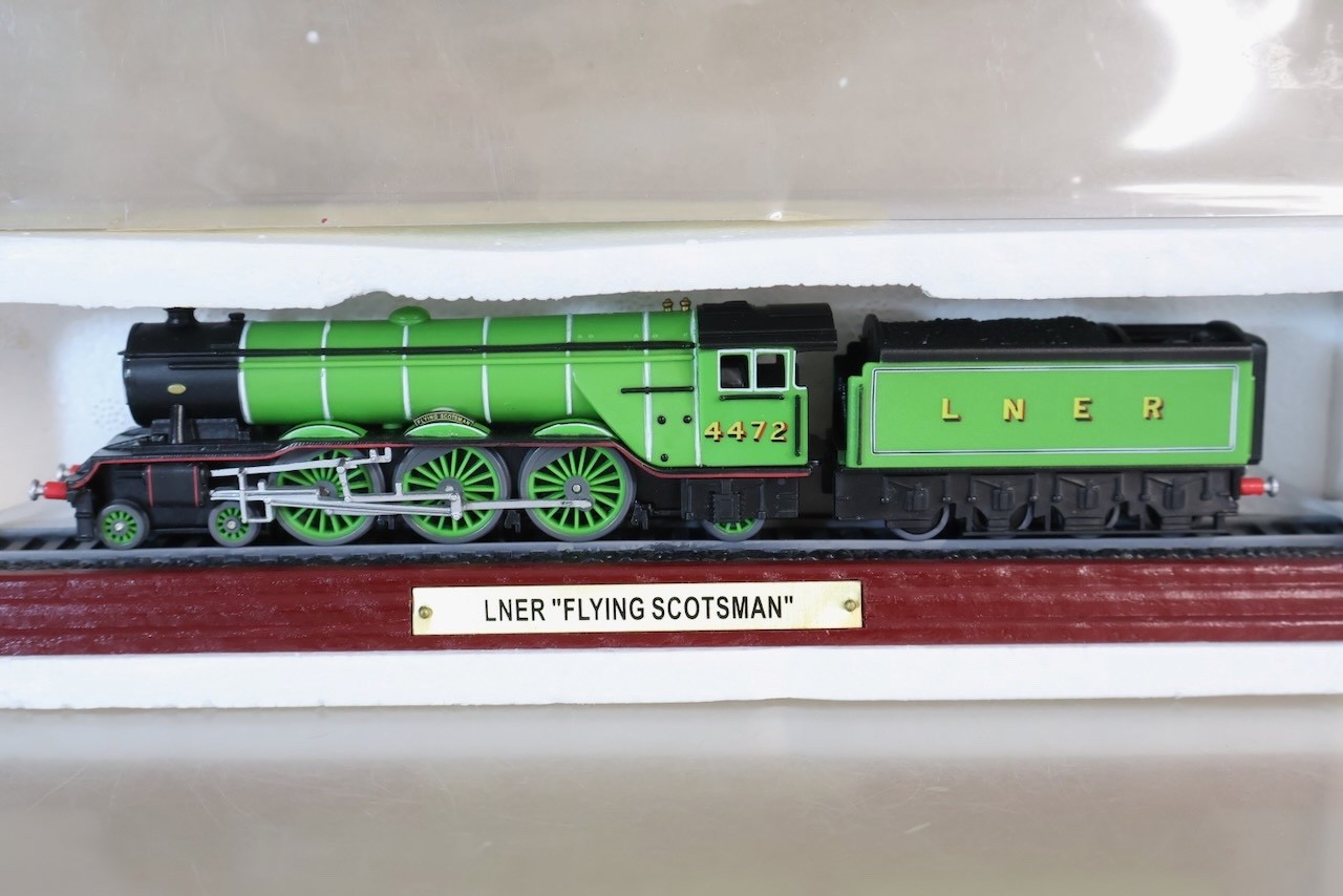 ATLAS EDITIONS LNER 4-6-2 CLASS A3 LOCOMOTIVE 4472 FLYING SCOTSMAN MODEL op