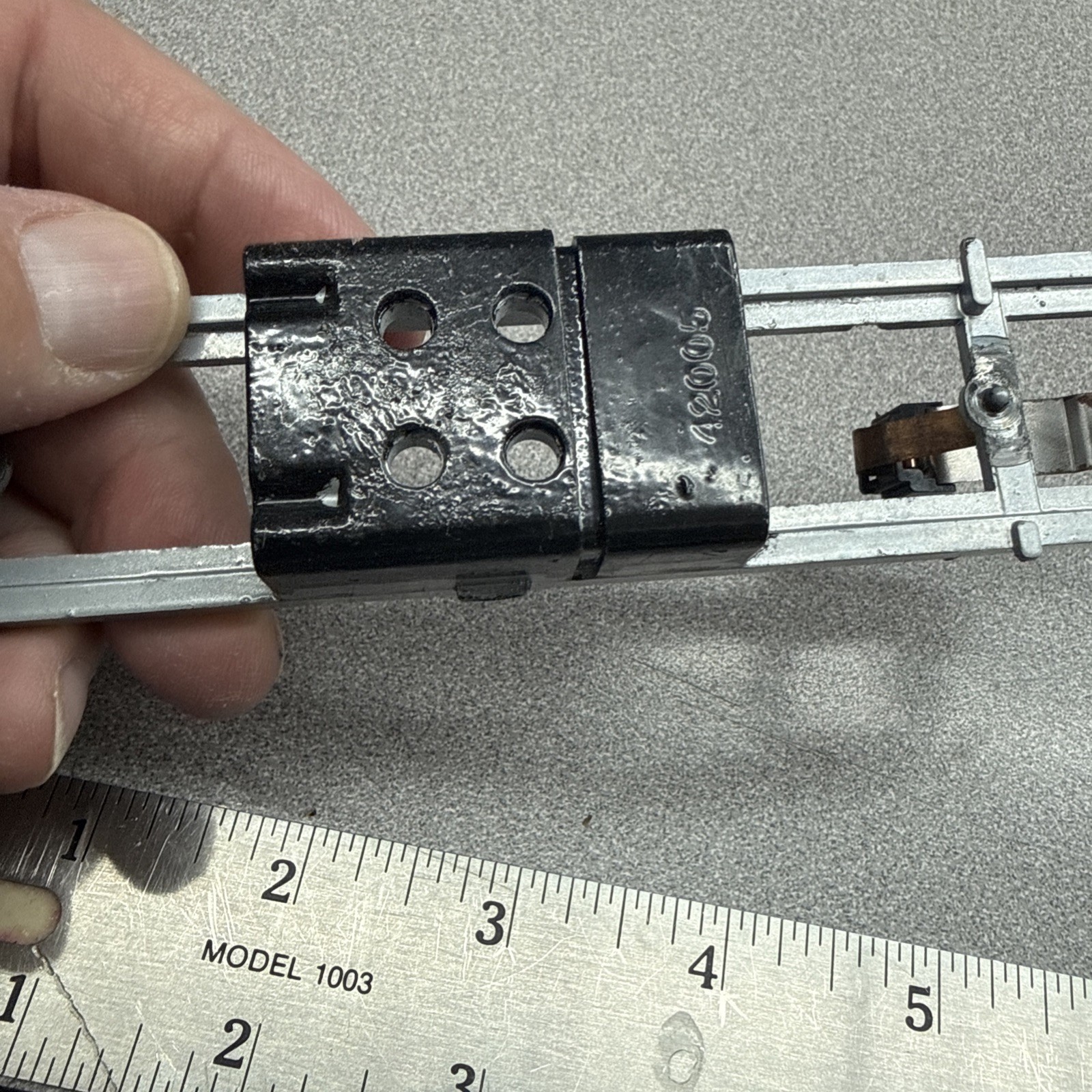 F7A – F7B Athearn 42005 Ho Scale metal Underframe Chassis W Working Headlight