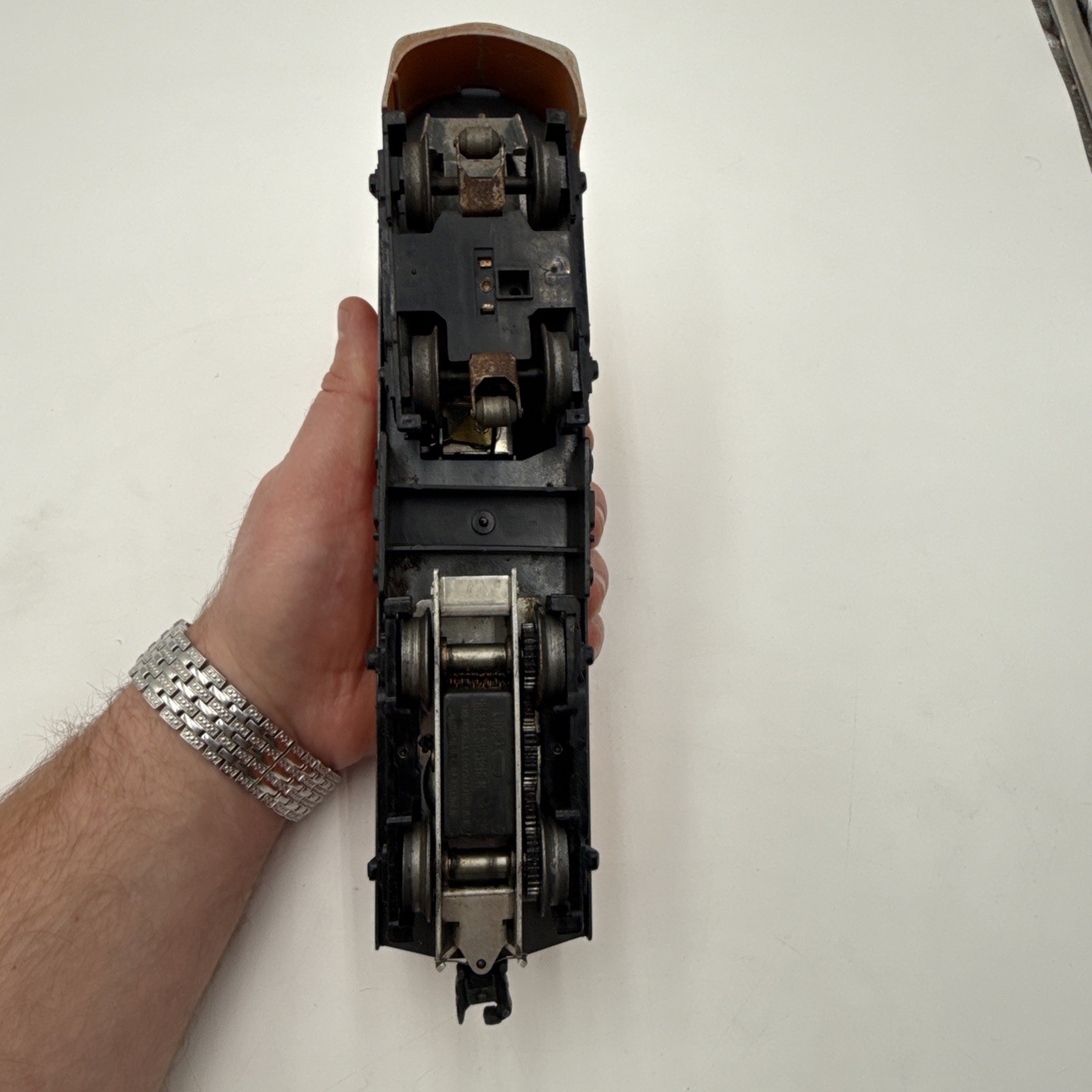 LIONEL POSTWAR O GAUGE NEW HAVEN ALCO DIESEL LOCOMOTIVE #232 – TESTED