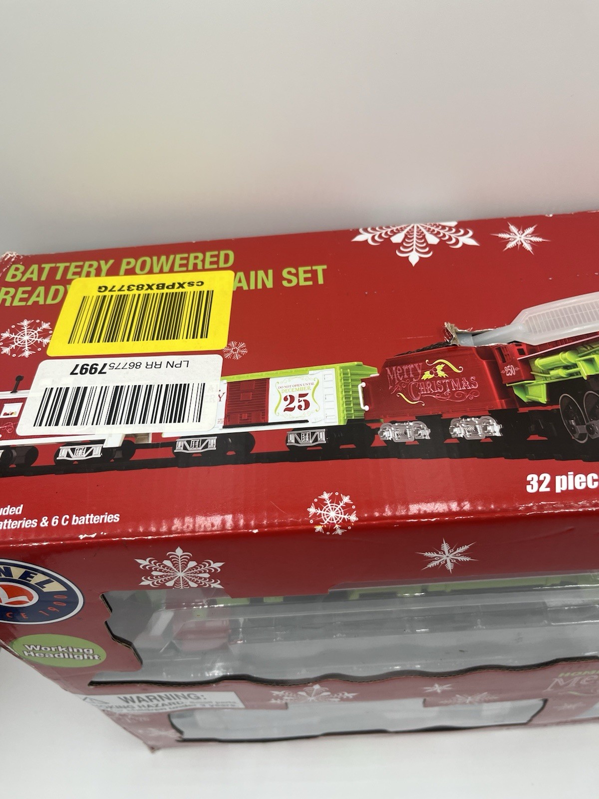 Lionel 7-11915 Home For The Holiday Ready-to-Play set with Factory -excellent