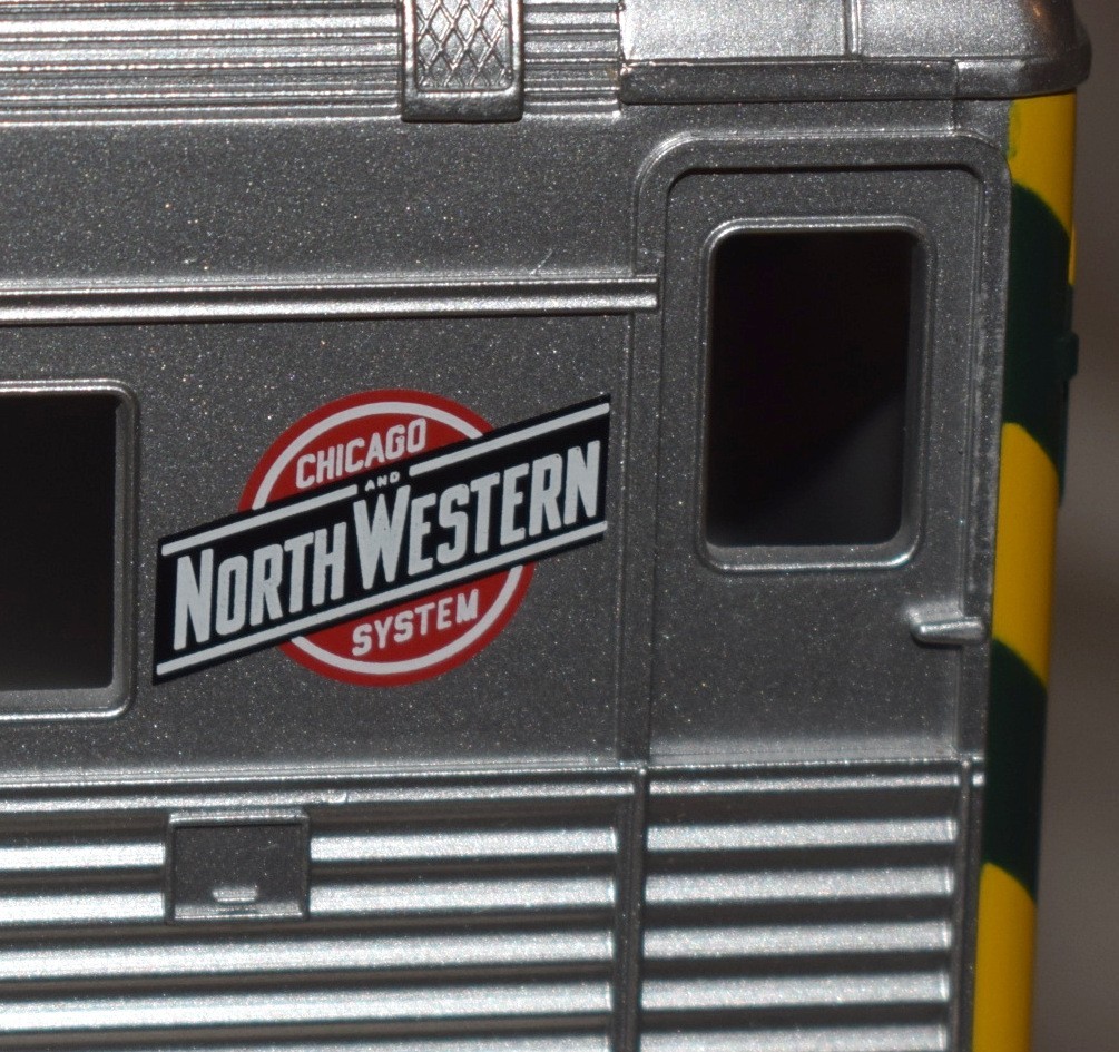 MTH Budd RDC Car Shell Chicago North Western CNW #9933 O Gauge Production Sample