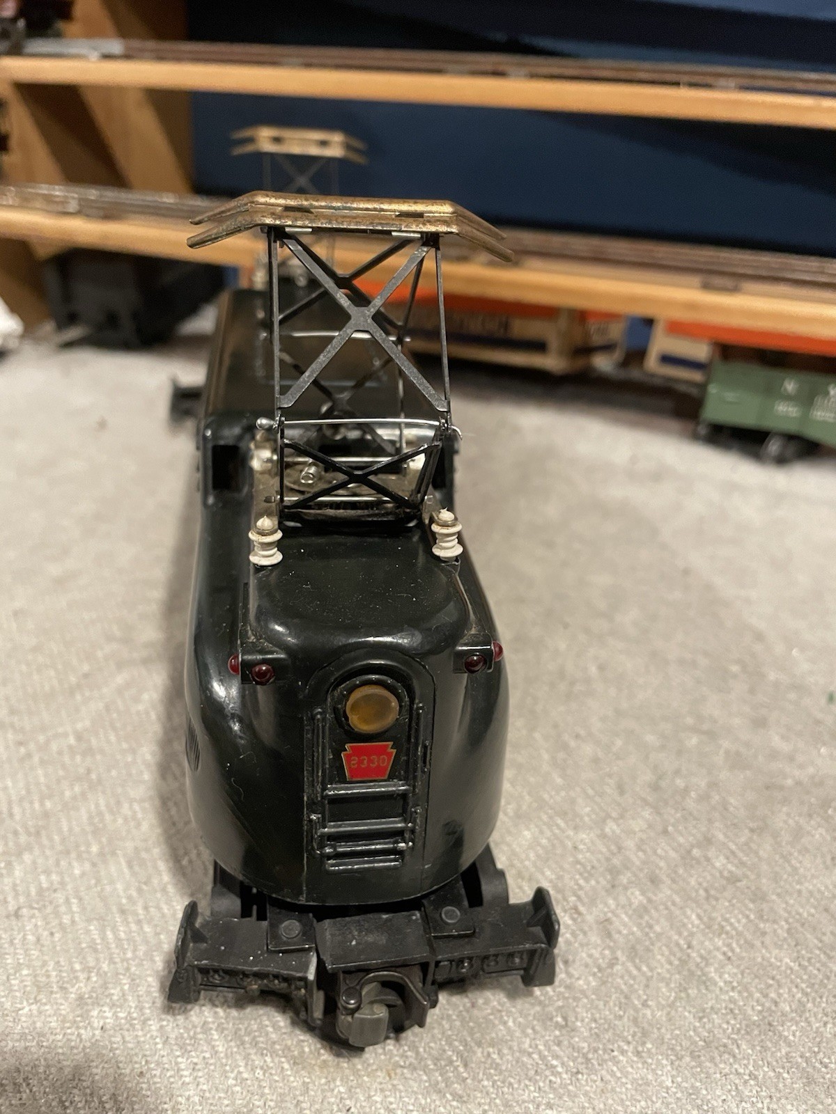 Lionel Postwar O Gauge 2330 Pennsylvania GG-1 Electric Locomotive 1950 Green