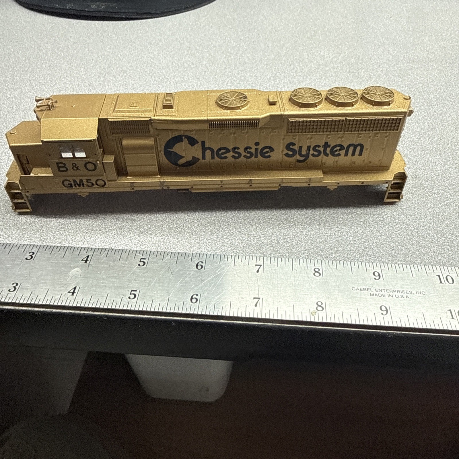 ATHEARN Shell GP40 HO B&O CHESSIE SYSTEM GM50 Special Run Gold Paint Shell Only