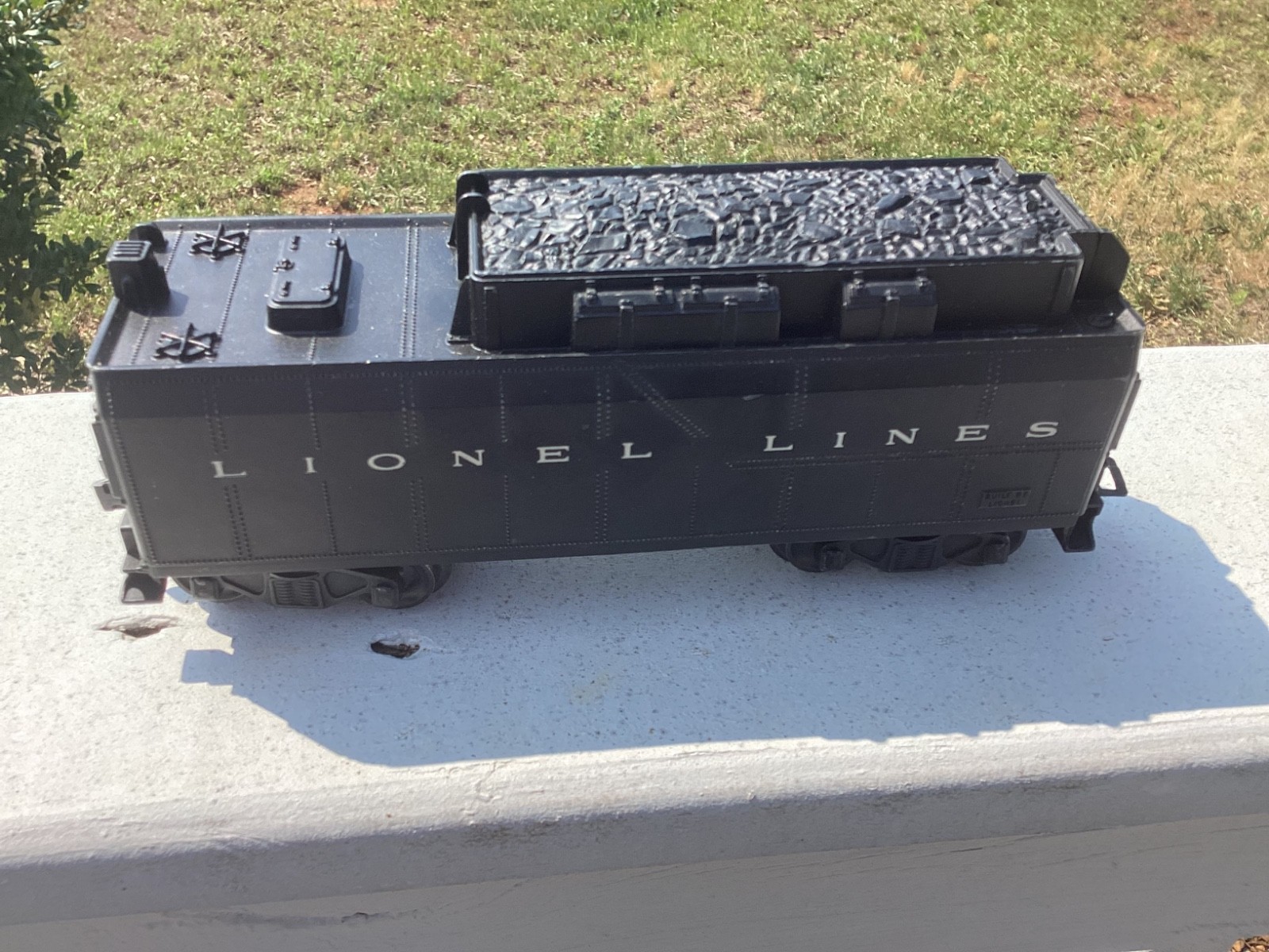 Nice Postwar Lionel 6026W Whistle Tender from 1950s