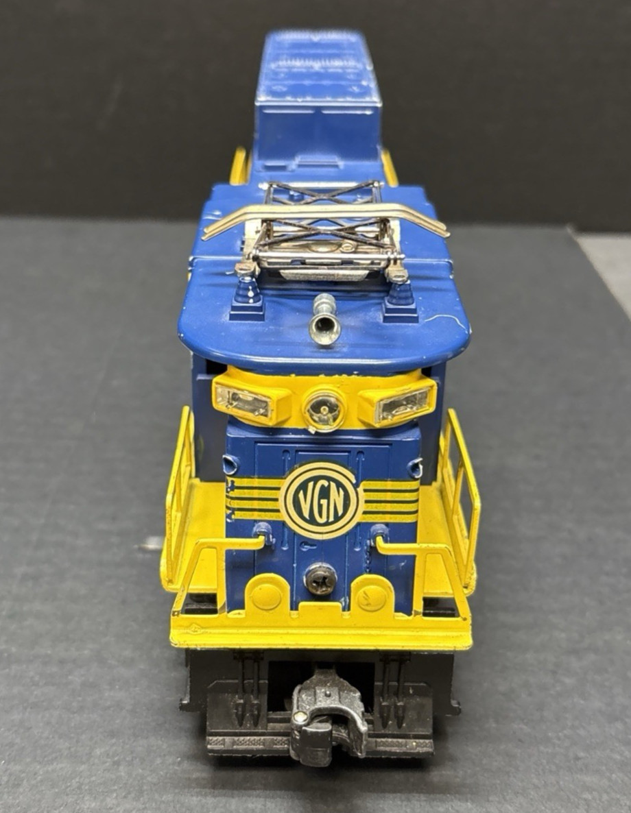 1958 Vintage Lionel Trains The Virginian E-33 O-Gauge Locomotive 2329 Metal Body