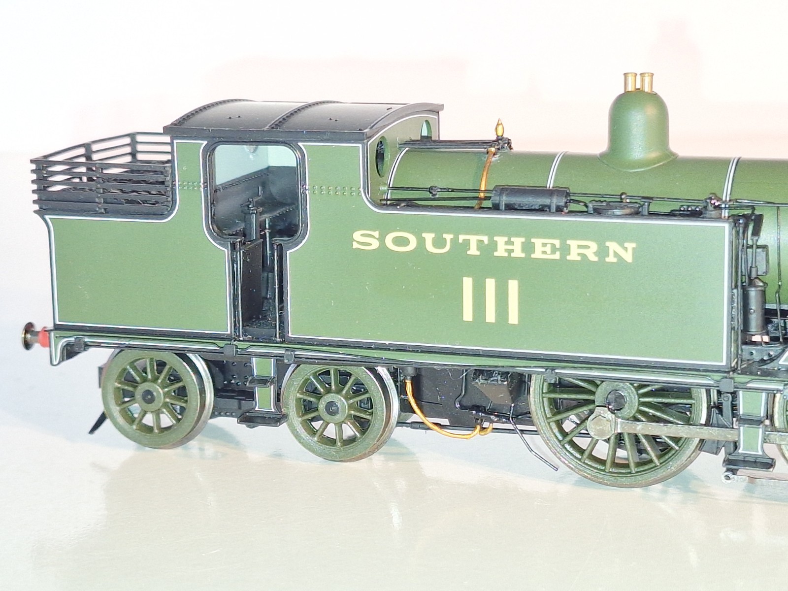 Hornby R2625X DCC Fitted SR 0-4-4T Loco #111. New Old Stock. Mint Cond. Boxed.OO