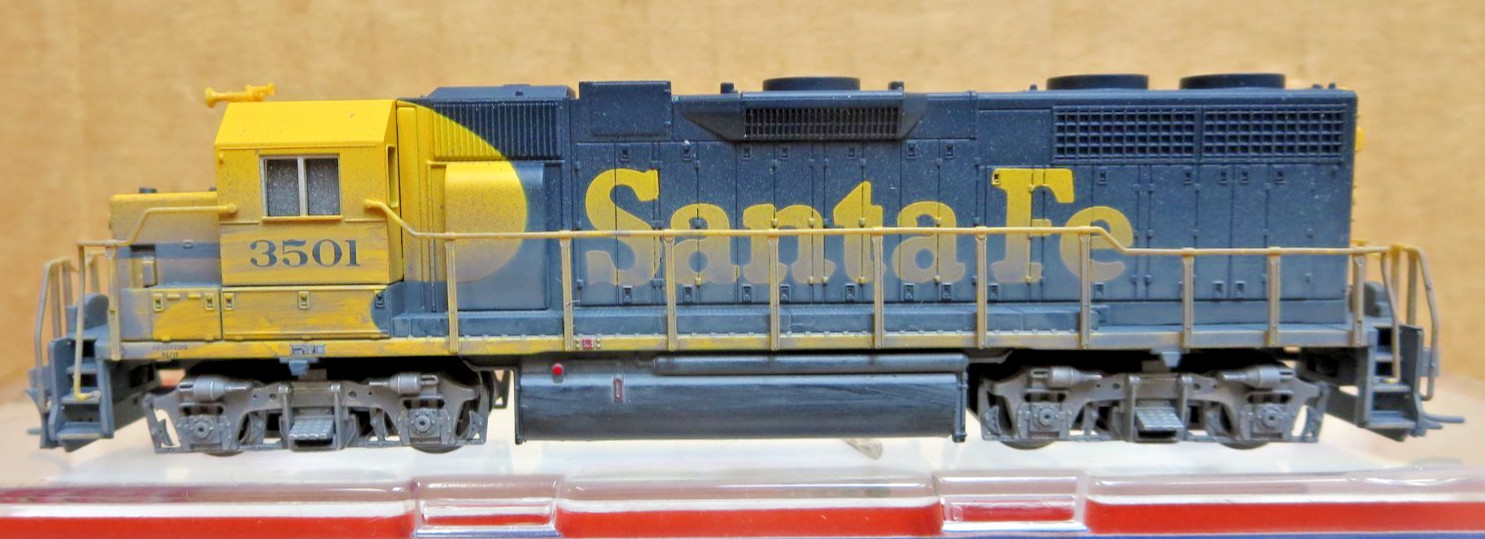 Atlas 49872 GP-38 Santa Fe 3501 Factory DCC Equipped N Scale