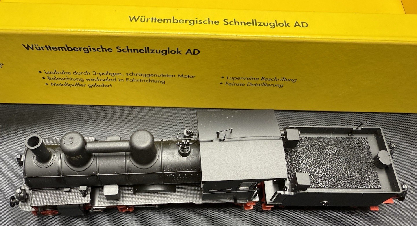 BRAWA 0642 EXCLUSIVE EDITION ELECTRIC LOCOMOTIVE & TENDER BR 13 1623 AD TESTED