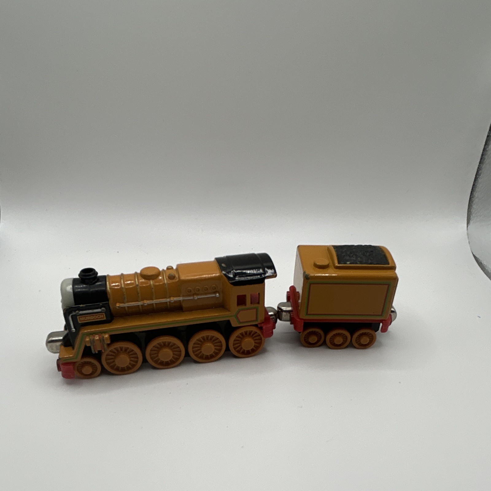 RARE – Thomas & Friends Take Along Murdoch w/ Tender Metal Die-Cast Train