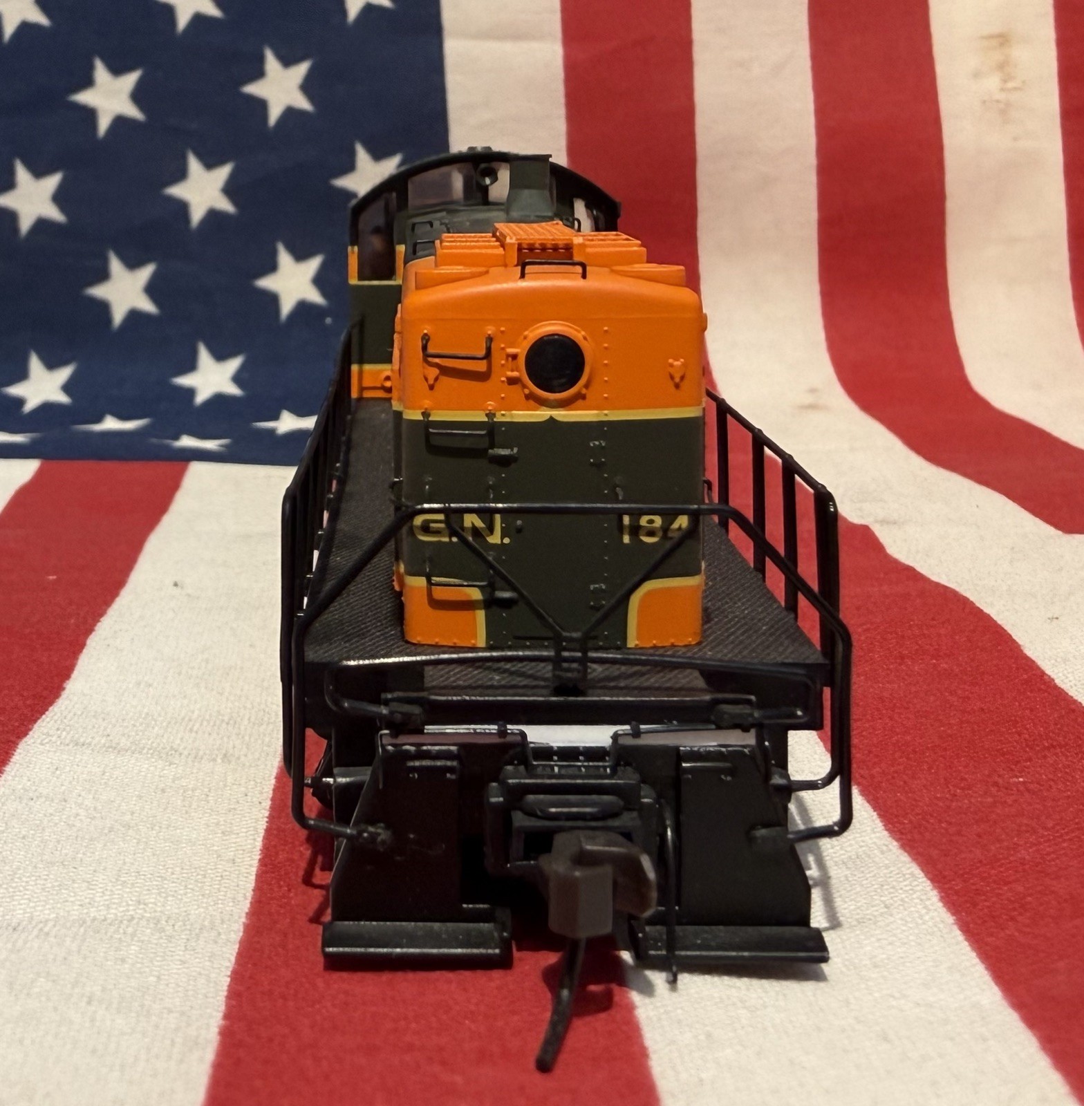 Atlas Classic HO Great Northern RS-1 #184 DC Tested Runs Great