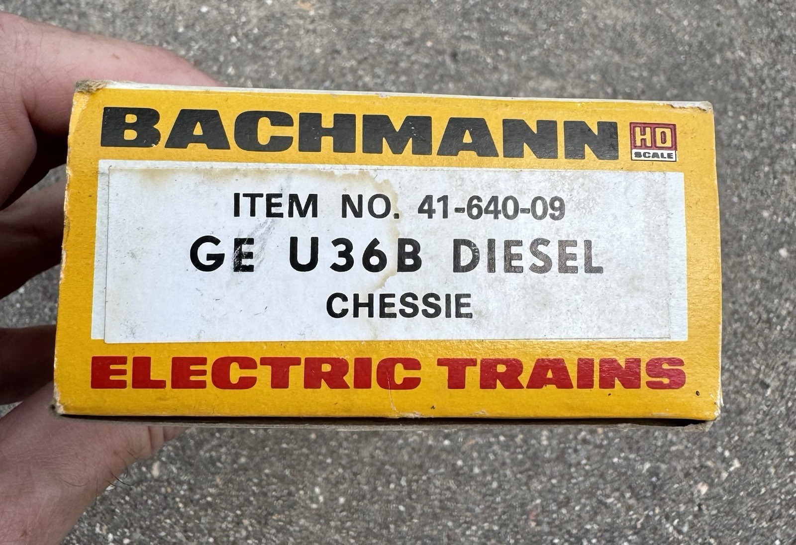 BACHMANN Ho Lighted Chessie System C&O 4127 GE U36B Diesel Model Train Car