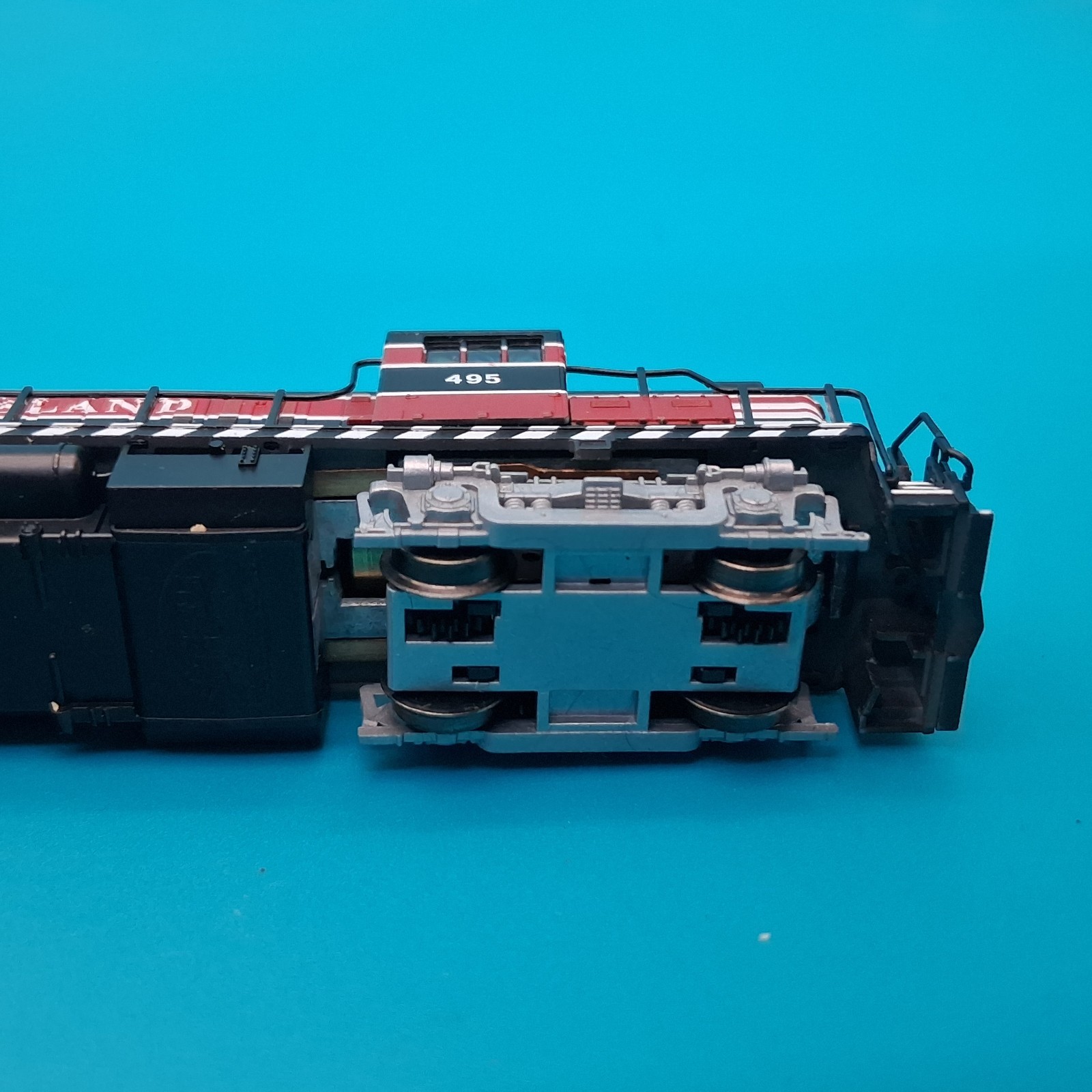 Atlas Classic # 42025 RS-3 Locomotive Rock Island # 495 N Gauge TESTED RUNS