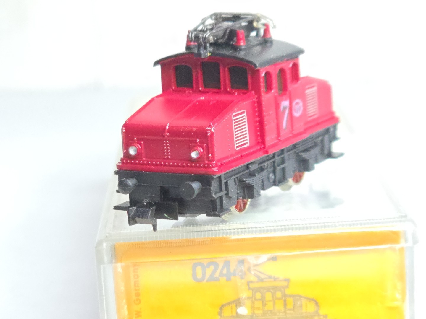 Arnold Rapido N Scale 0244 Electric Locomotive 0-4-0 #7 Private Railway Runs