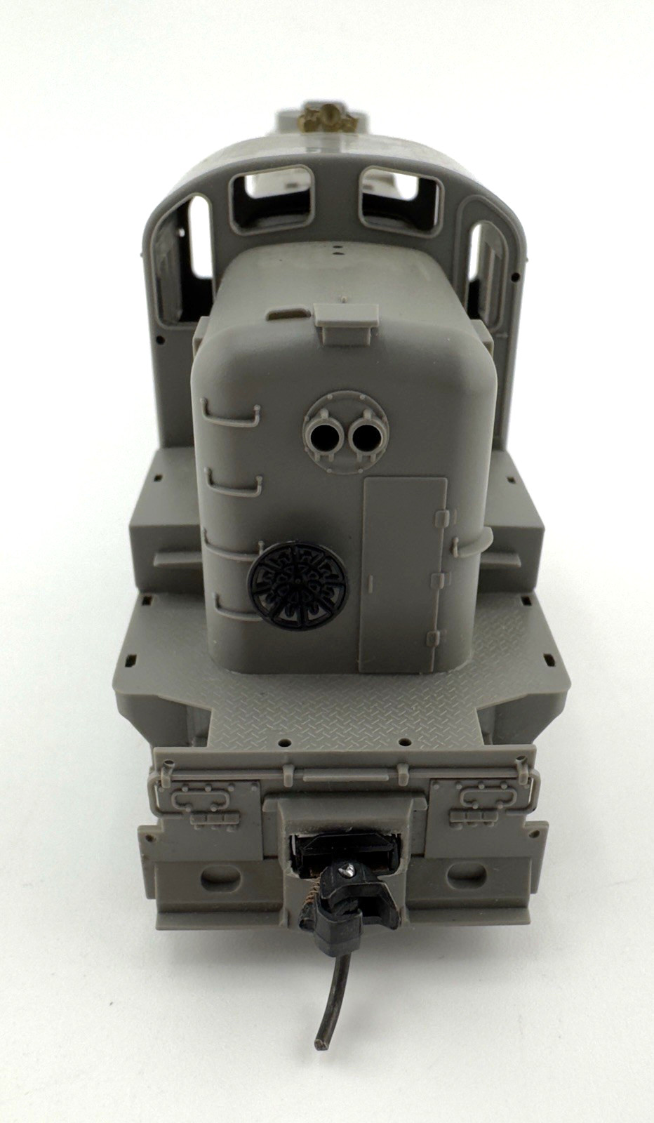 VINTAGE Atlas 7070 HO Scale UNDECORATED RS-3 Locomotive
