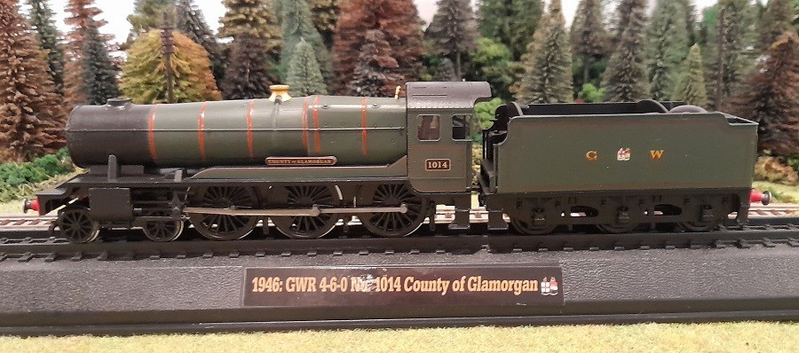 * 1/76 * Amercom * 1946 GWR County Of Glamorgan 4-6-0 No.1014 * + Magazine * #36