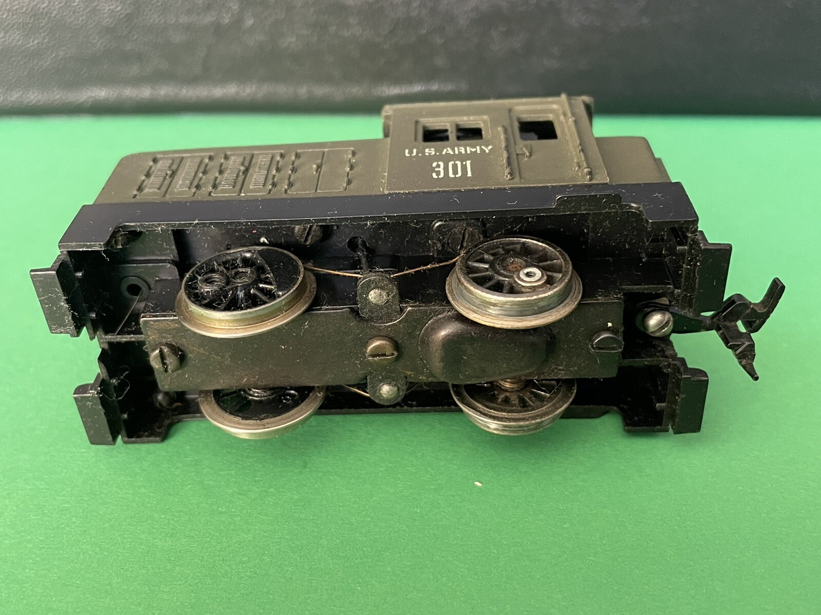 Vintage Rivarossi HO Scale US Army 301 Diesel Switcher Locomotive Como Italia