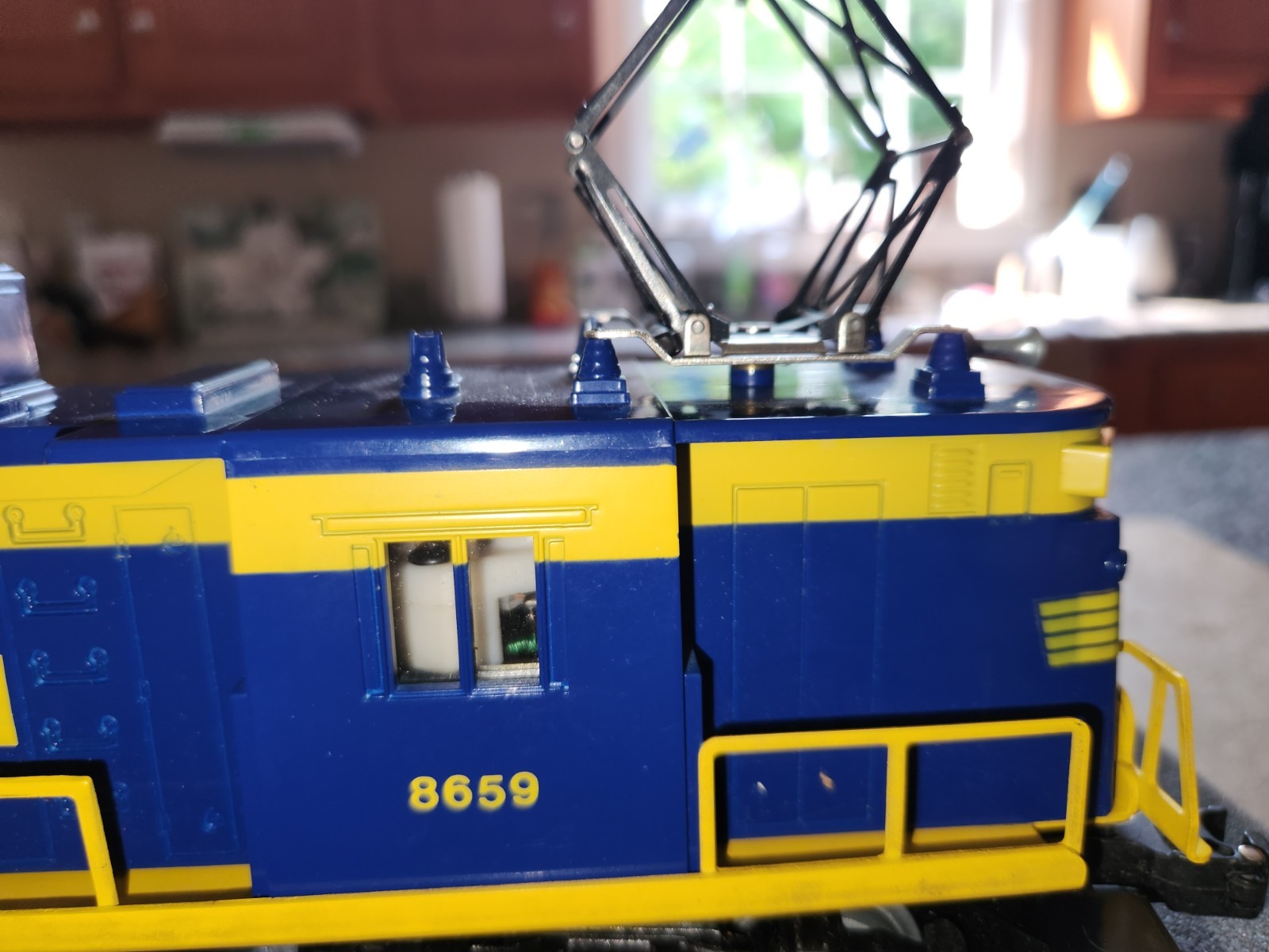 Lionel #6-8659 O Gauge Virginian Rectifier Electric Locomotive -Excellent