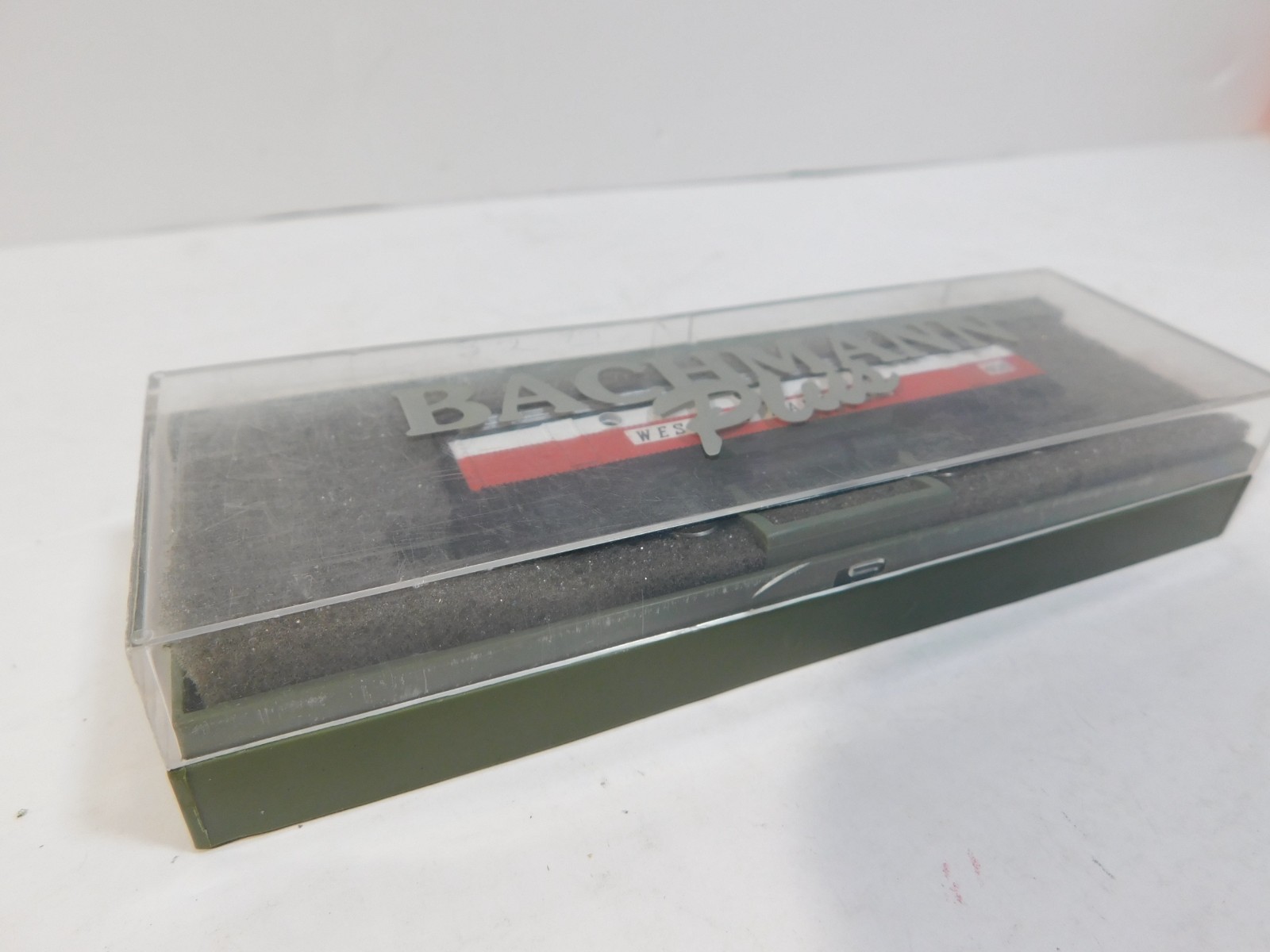 Bachman N Scale Western Maryland Diesel Locomotive B Engine Road #408