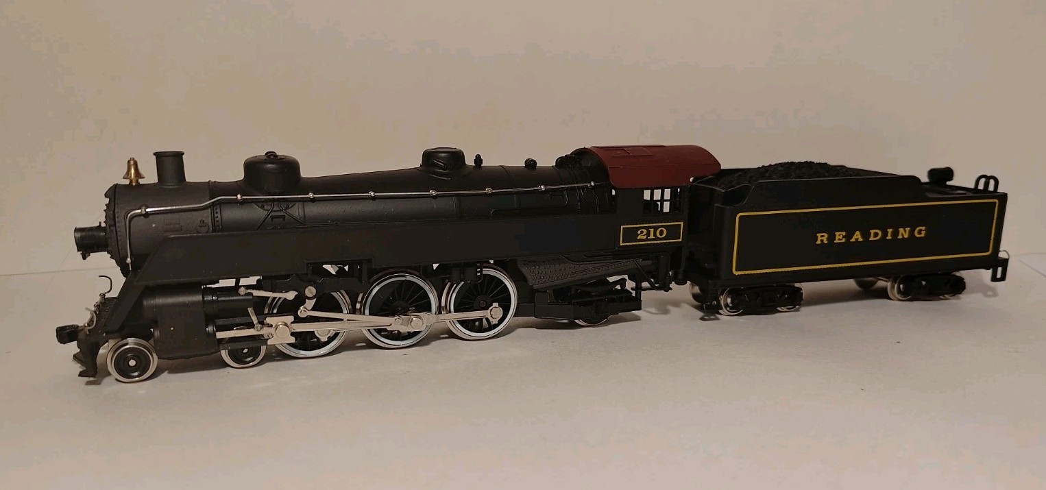 HO Scale IHC Mehano M9861 Reading RR 4-6-2 Steam Locomotive #210 Excellent Shape
