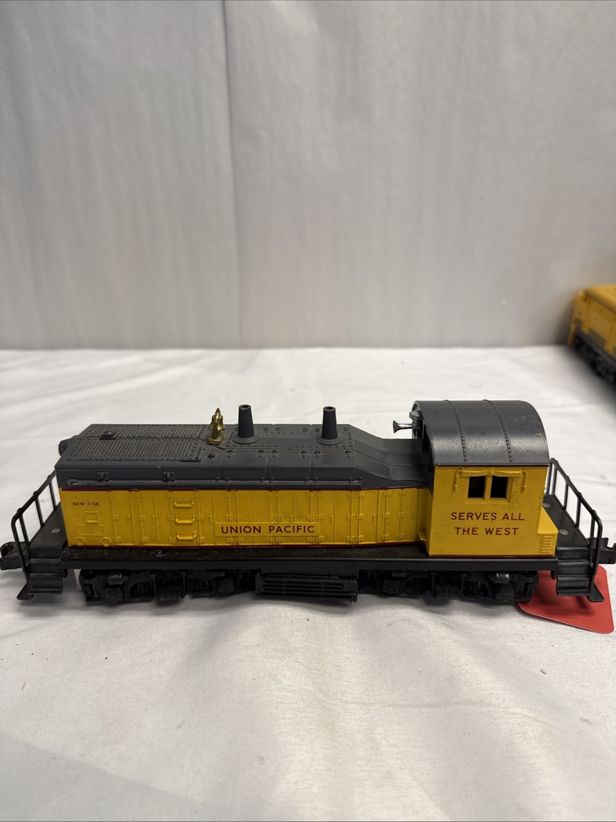 Lionel postwar O Gauge Union Pacific NW2 Switcher Rd#613 (Nb)