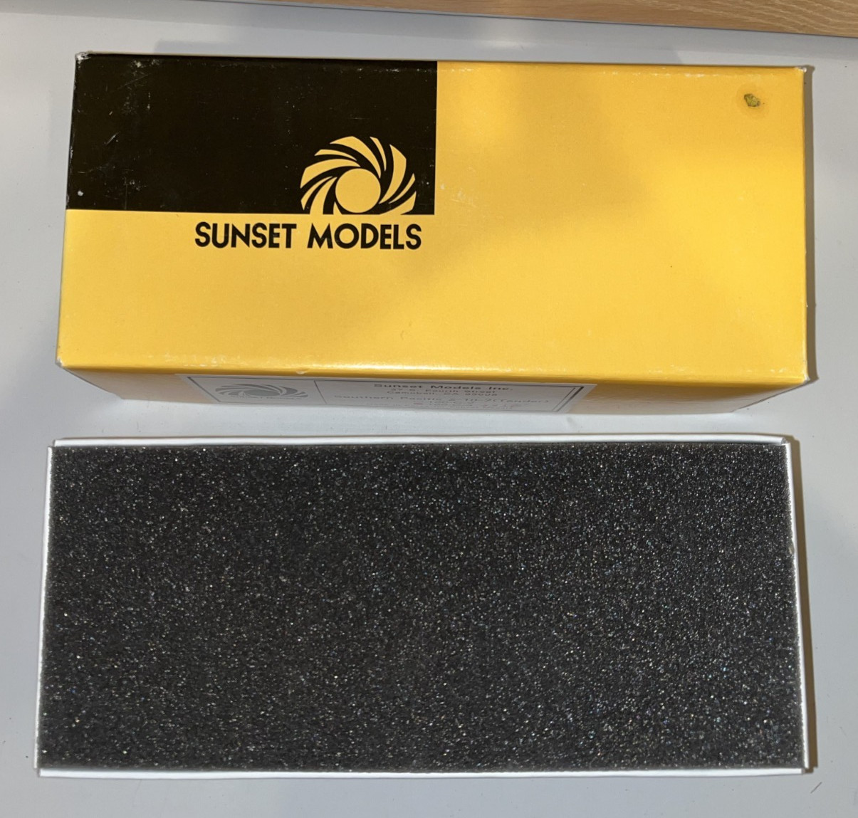 Sunset Models HO Southern Pacific 160-C-4 Tender ONLY w/ 6 wheel trucks – #3727