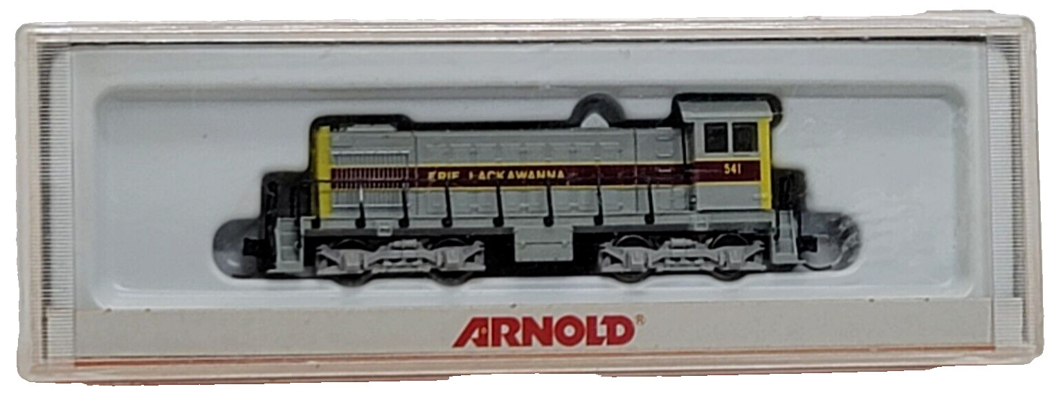 N 9mm Arnold 5072 Alco S-2 Diesel locomotive Erie Lackawanna #541 (Tested)