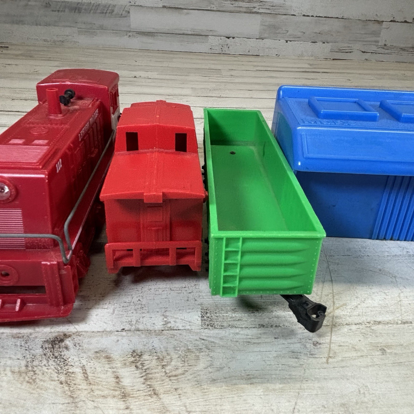 Marx Lehigh Valley Battery Operated Train Set NYC Gondola Caboose Transformer 80