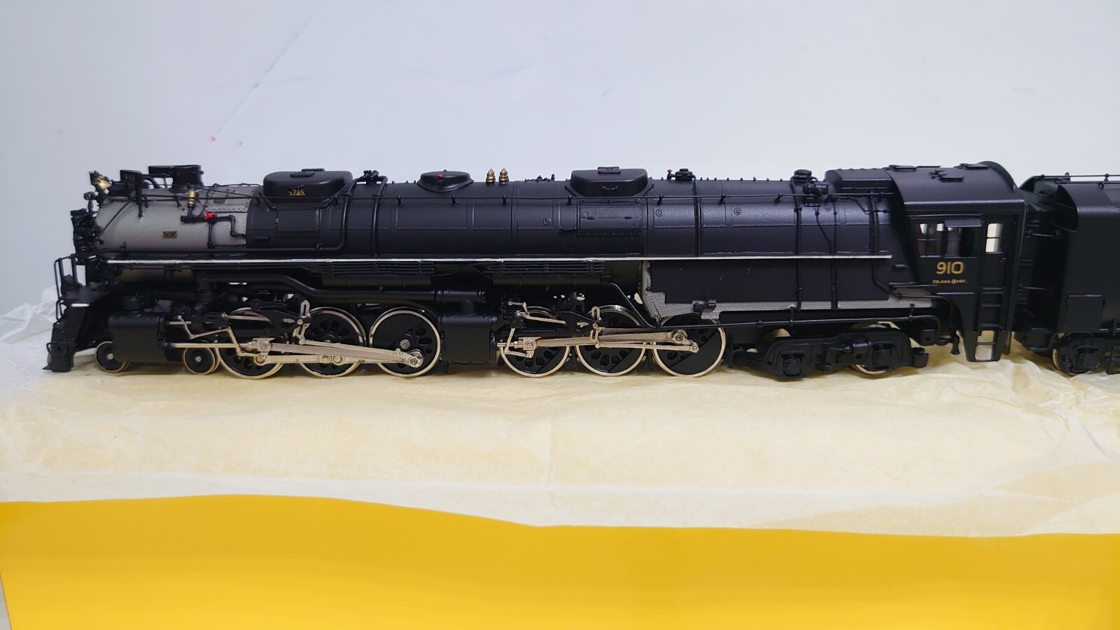 Sunset Models Brass SP&S Z-8 Challenger Steam Locomotive (DCC Sound) – HO scale