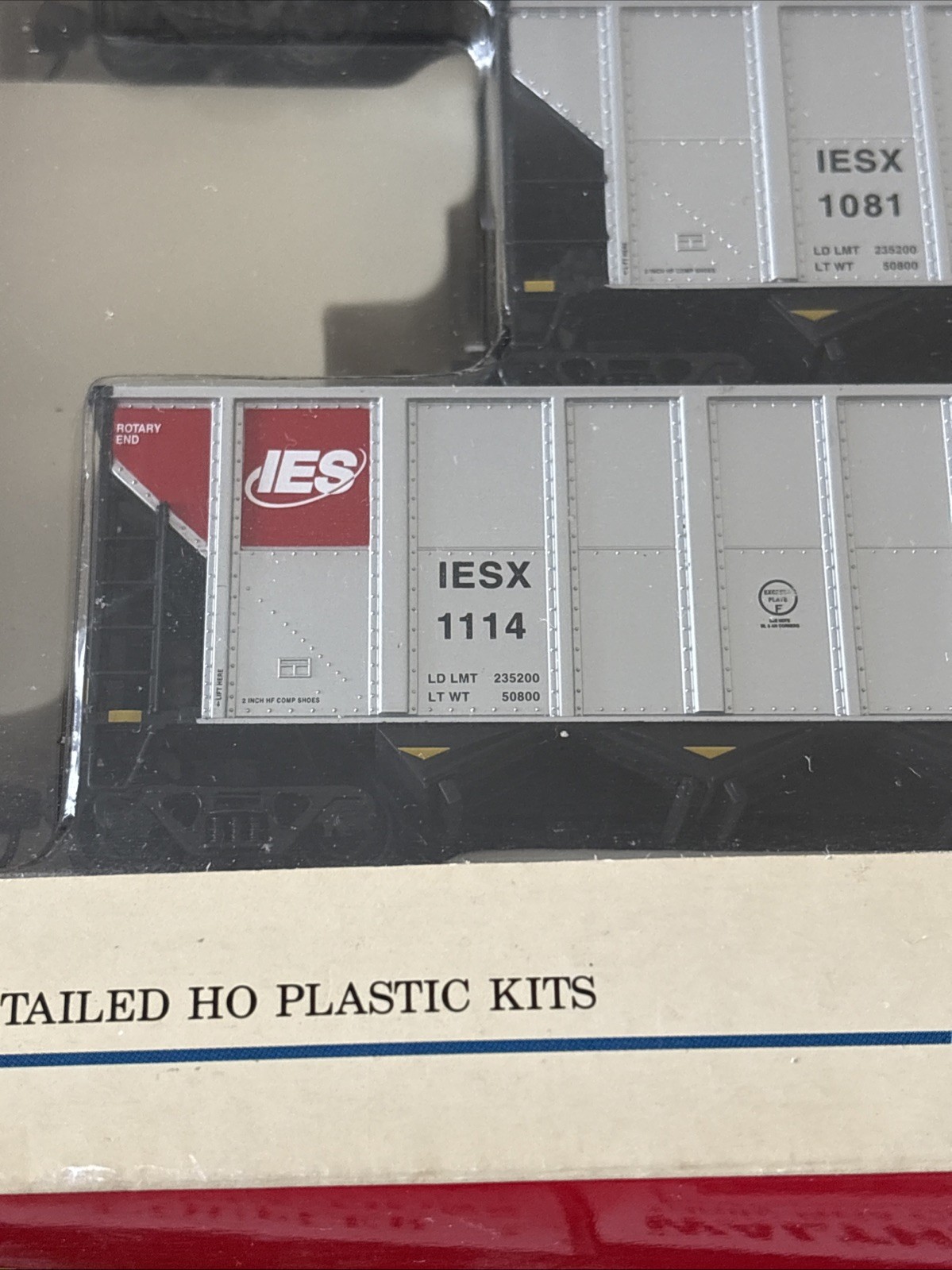 Walthers Alliant Energy (IESX) RD4 Coal Hopper 6-pack 932-7812