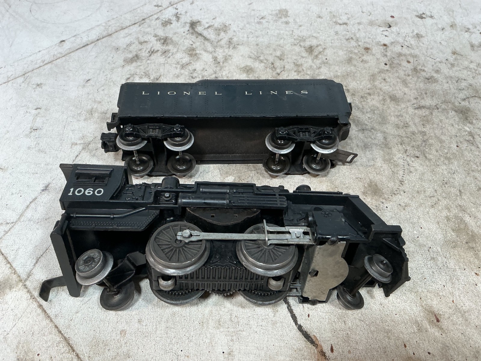 Lionel 1124 Postwar – Set The Hawk Steam Engine Freight Cars O Gauge