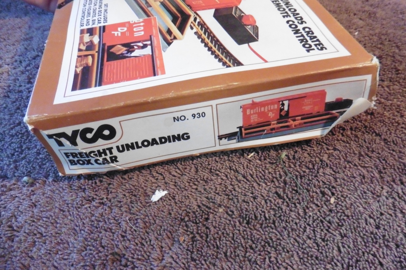 Vtg Lot of TYCO HO Scale Box Car Log Dump Building Kits INCOMPLETE FOR PARTS