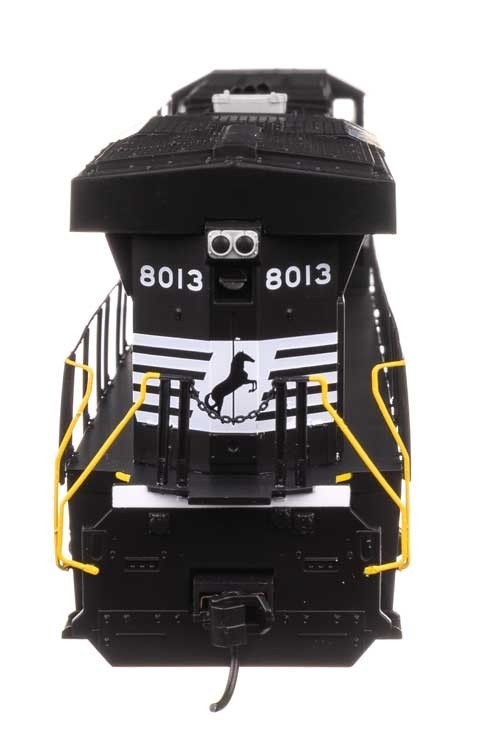 Walthers Mainline HO 10231 Norfolk Southern GE ES44AC GEVO Diesel Locomotive