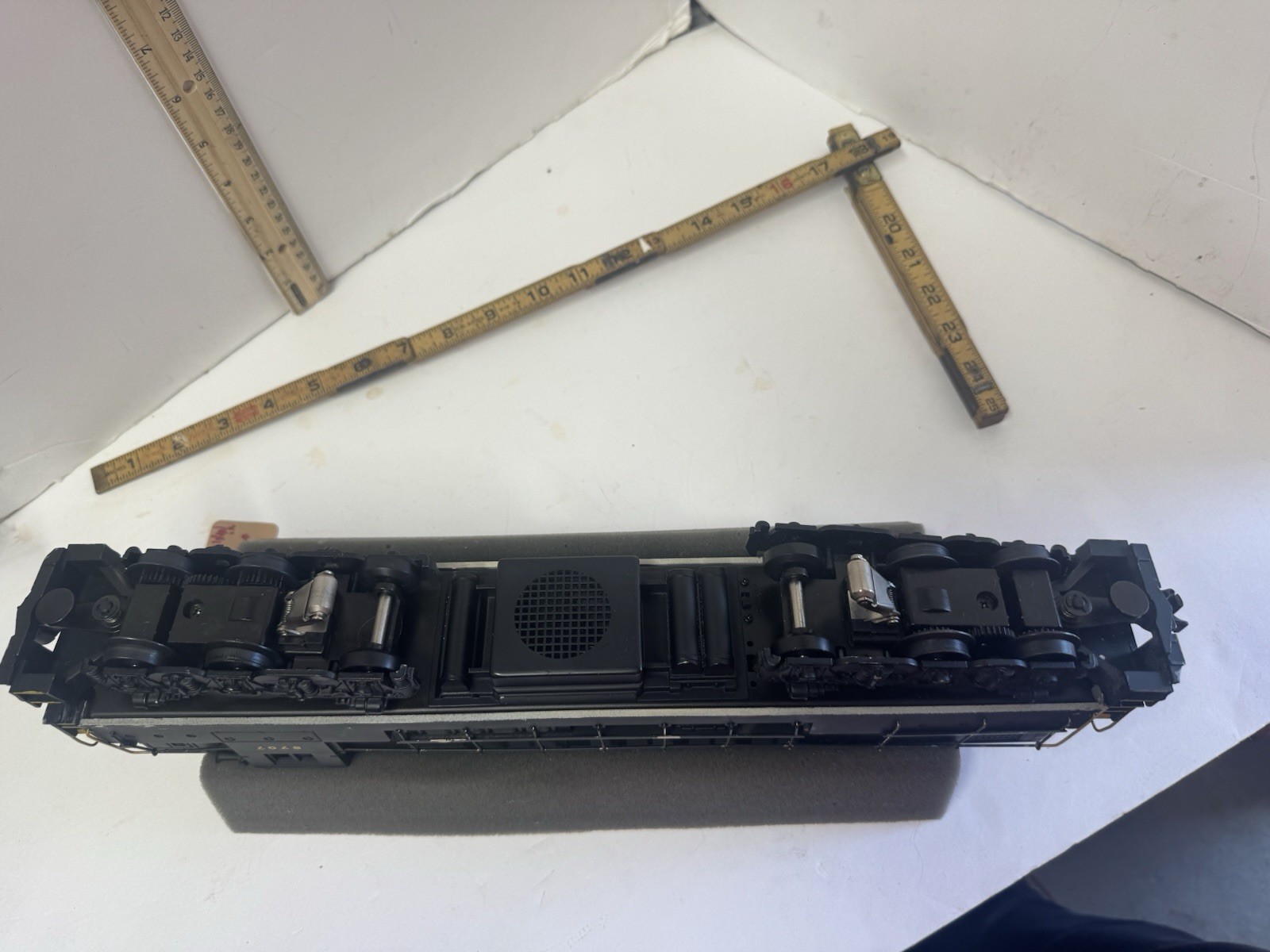 K-Line K2480-8701CC 1/48 PRR FM Trainmaster Diesel Locomotive TMCC