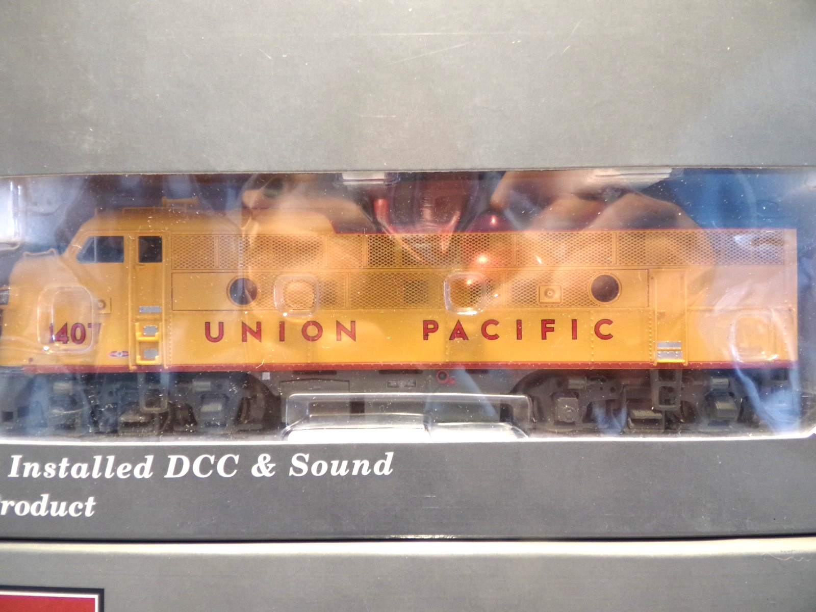 Walthers Proto 2000 HO Union Pacific F3 A&B UP #1407, 1408B DCC & SOUND