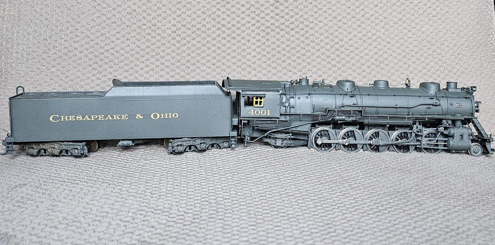SUNSET MODELS HO C&O 2-10-2 BRASS ENGINE & TENDER in Box