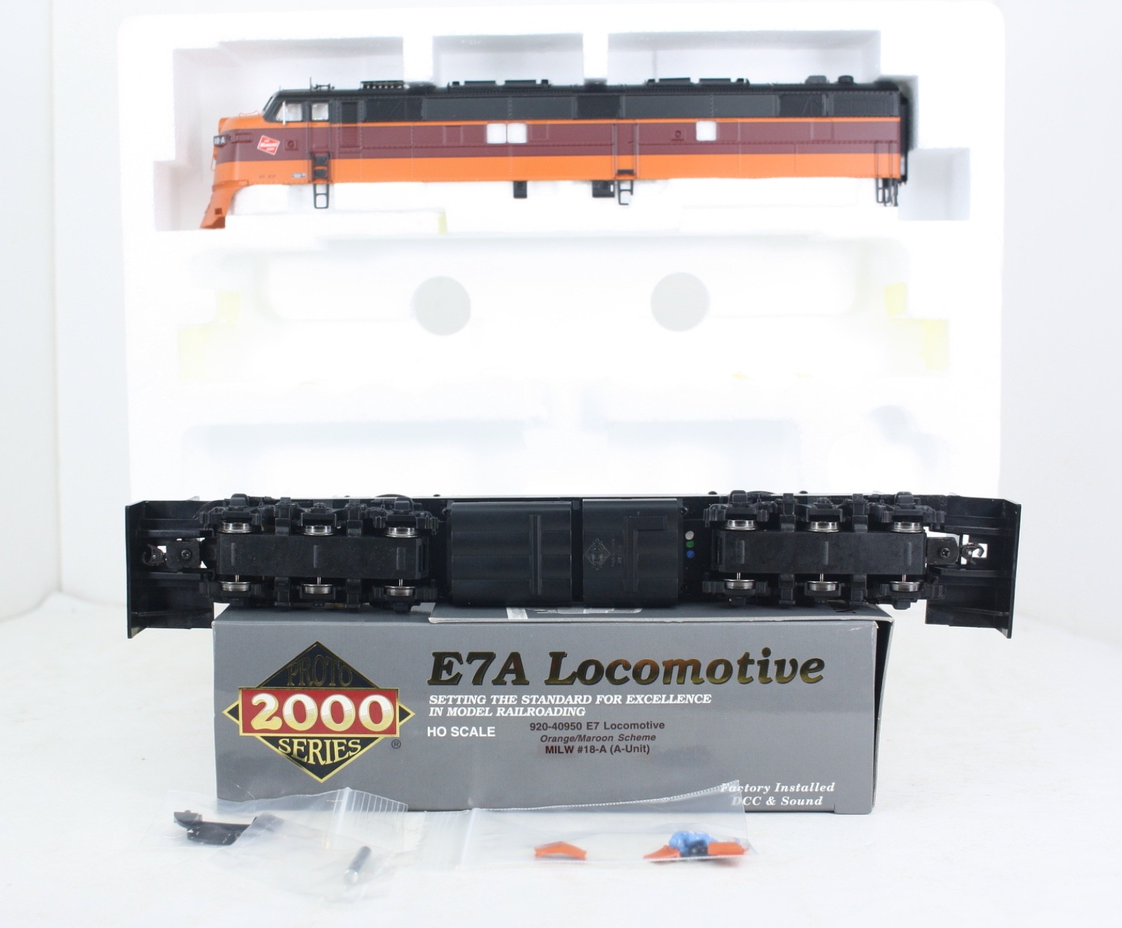 HO Walthers Proto 920-40950 Milwaukee Road E7 A/A Hiawatha DCC Tsunami Sound