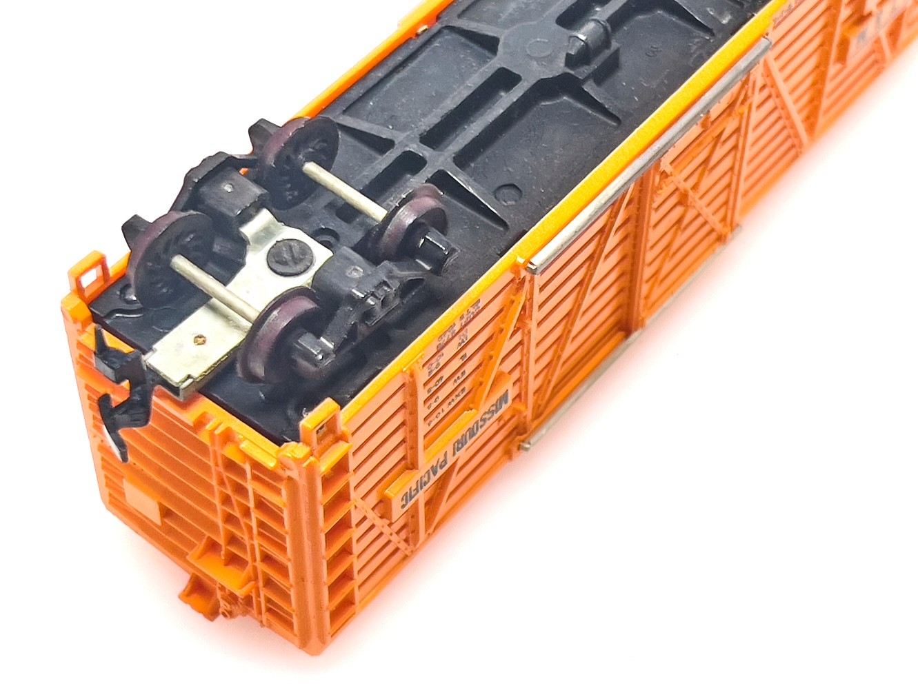 TYCO MANTUA HO Scale #54117 Missouri Pacific NOT&M Orange Stock Car