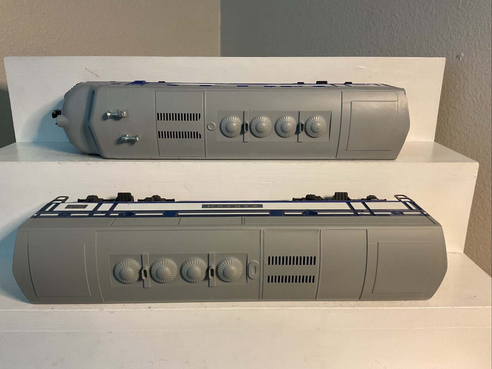 LIONEL POSTWAR 2367 WABASH F3 A&B DIESELS “VERY CLEAN”