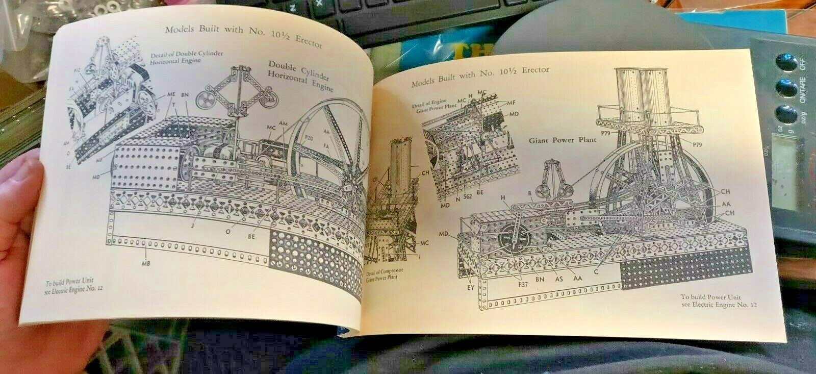 C1951 10 1/2 A.C. GILBERT ERECTOR SET DARK BLUE BOY MANUAL DESIRED BACK COVER 18