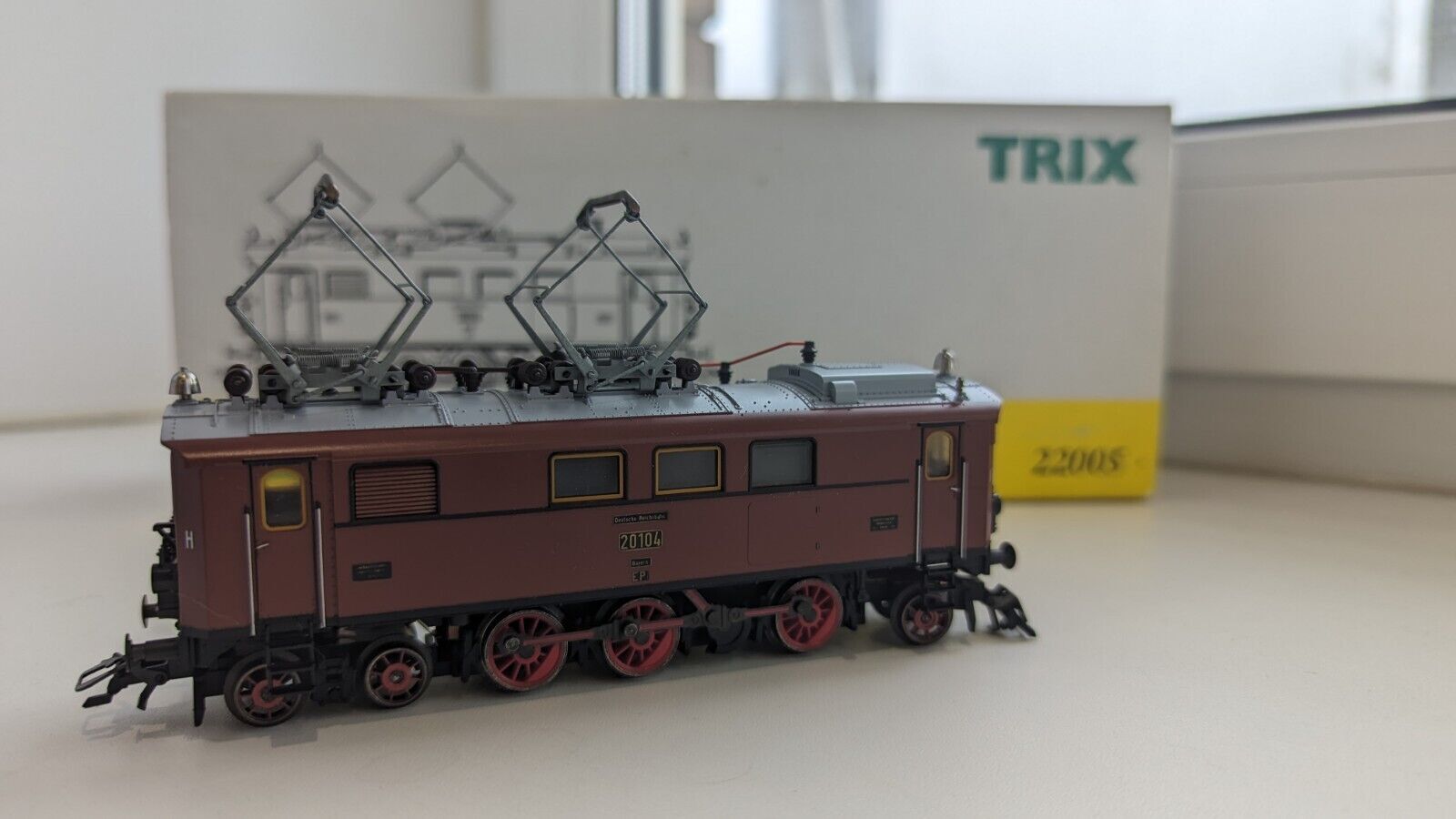TRIX HO Scale BR 98 Bavarian D XI 1912 EP 3/6 Locomotive 22005