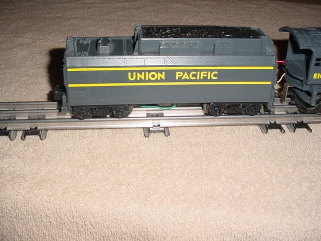 LIONEL # 8102 Union PACIFIC 4-4-2 STEAM LOCOMOTIVE WITH TENDER 0-027