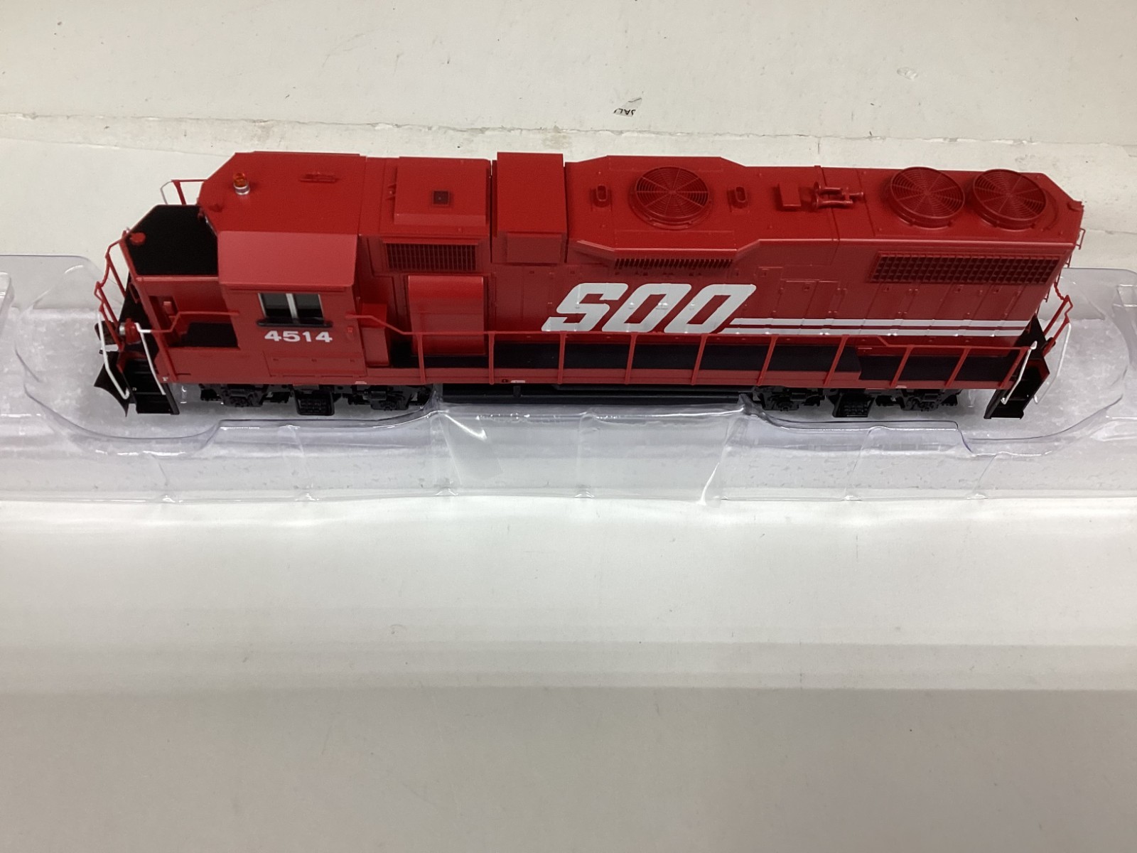 Athearn #72207 HO scale “Soo Line” GP38-2 Rd.#4514