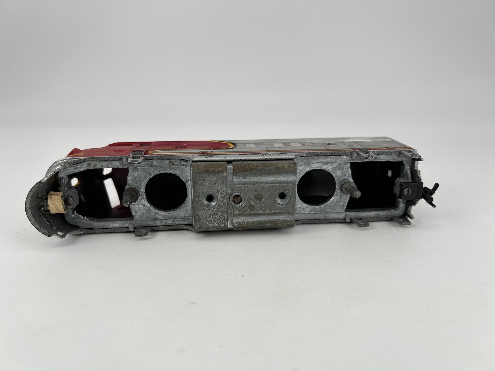 HO Scale Diesel Locomotive Santa Fe SHELL ONLY Good