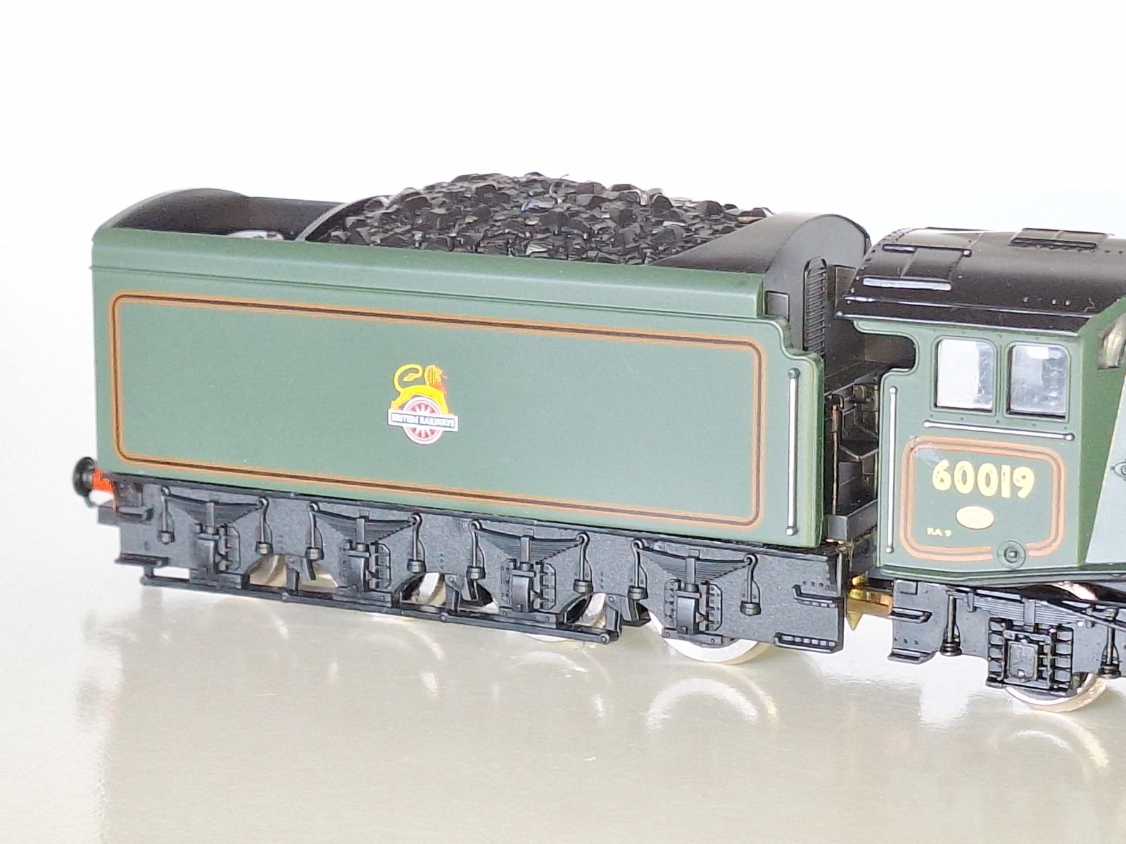 Hornby R698 Tees Tyne Pullman Boxed Set & Track. New Old Stock. Mint Cond. OO