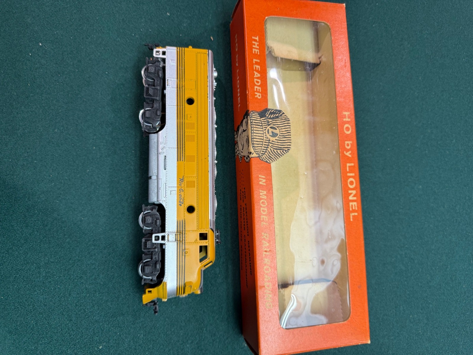 Lionel HO Rio Grand Diesel F-7 A unit built by Athearn in 1958