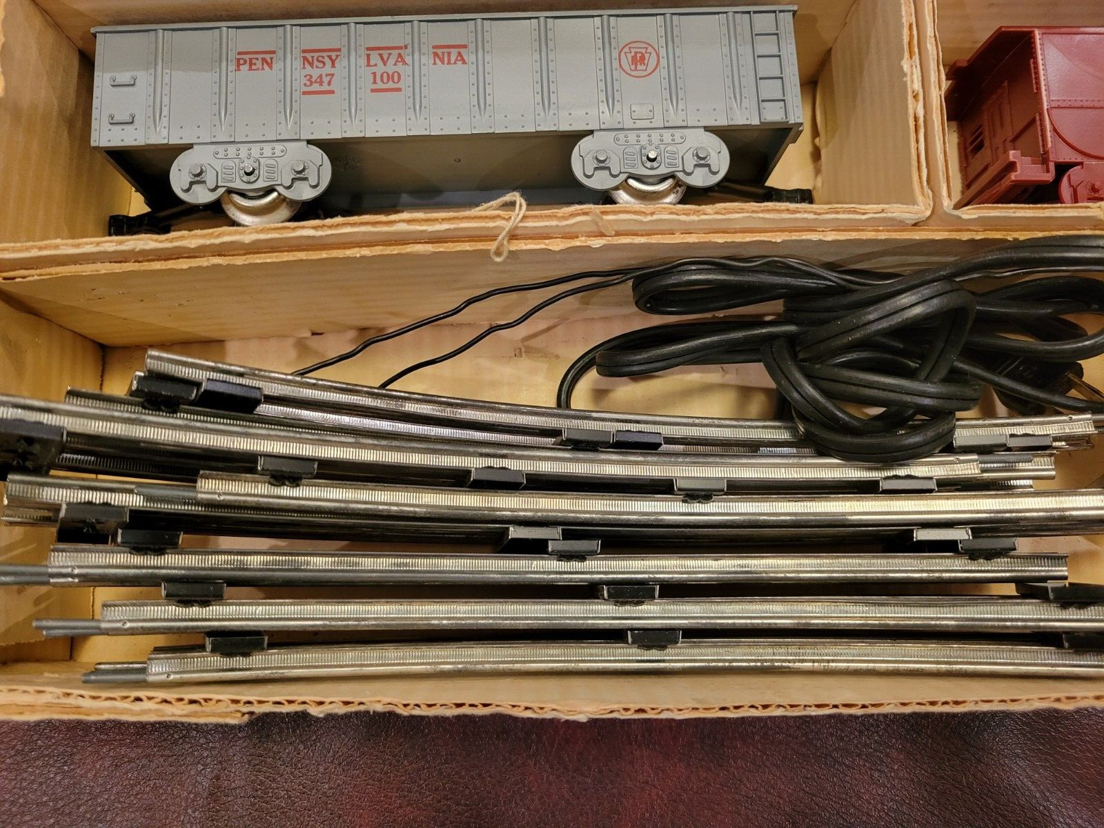 MARX 4205 Steam Type Electric Train Set with Tracks, transformer in Box Tested